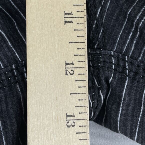 Billabong Swim Trunks Board Shorts Men’s 38 Black White Striped Skater Grunge - Picture 15 of 16